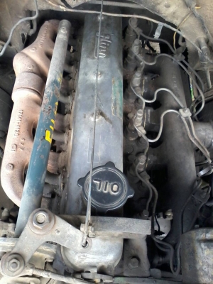 ขายด่วนรถหกล้อหน้ายาว เครื่อง EH100 เกียร์ร็อค 6 เกียร์เดินหน้า ช่วงล่างหญ่ พวงมาลัยพาวเวอร์