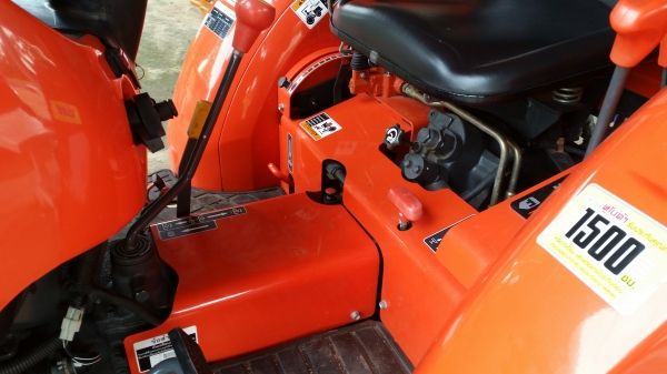 ขายรถไถคูโบต้า  KUBOTA   L 3608 (4WD) พร้อมชุดใบมีดดันหน้าคานล่าง