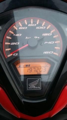 ขายhonda click 125 เครื่องเดิมสนิท เฟืองท้ายไม่มีหอน ท่อไม่มีควันแน่นอน ชุดสีเดิมสนิท วิ่งน้อย รถบ้าน ทะเบียนไม่ขาดต่อ ชุดโอนครับ รถอยุ่ สรงประภา ดอนเมือง กรุงเทพ เบอ 0891123302 line progress7109 ราคา 25500 บาท