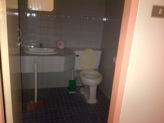 ขายบ้านทาวน์เฺฮาส์ ราคา 1200000 บาท โทร  0906208746