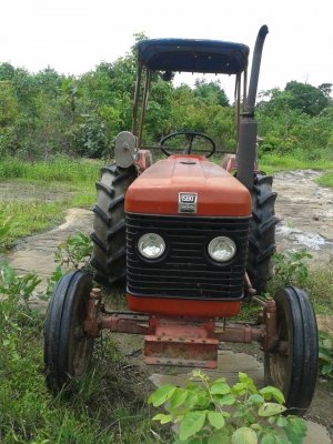 ขายรถไถ อิเซกิ 25 แรง ราคาถูก