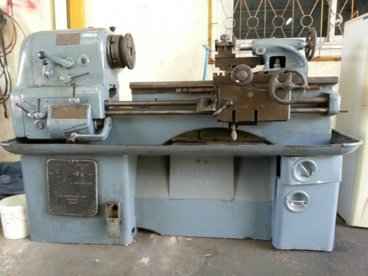 ขายกลึงยุโรป5ฟุต2เพลาของยุโรปราคาถูกครับ