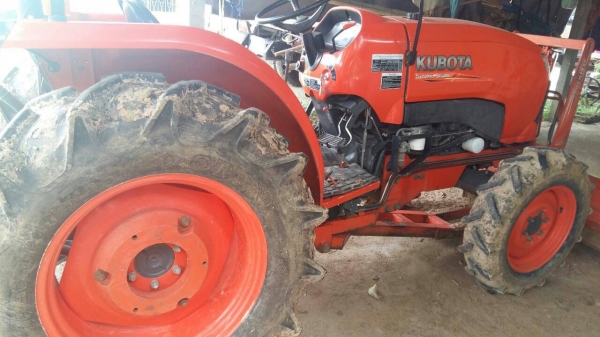 ขายรถไถ KUBOTA 47 แรง