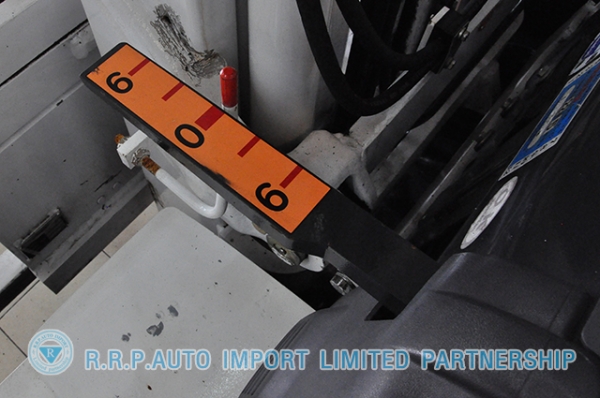 ขายรถโฟล์คลิฟท์มือสอง KOMATSU รุ่น FG30T ราคา 455,000 บาท นำเข้าจากประเทศญี่ปุ่น 100\% ไม่เคยใช้งานในประเทศไทย