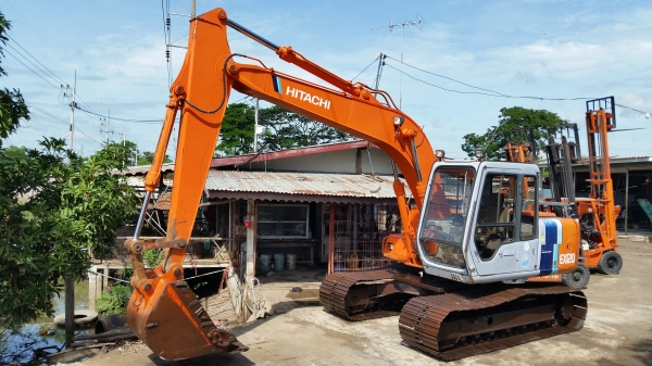 ขายด่วนรถเเม็คโครHITACHI EX120-2เก่าญี่ปุ่นแท้สถาพสวยเดิมๆยังไม่เคยใช้งานในเมืองไทยเลย