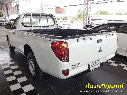 MITSUBISHI TRITON ตอนเดียว 2.4 เบนซิน + LPG ปี 2013 MITSUBISHI TRITON ตอนเดียว 2.4 เบนซิน + LPG ปี 2013