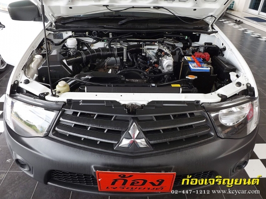MITSUBISHI TRITON ตอนเดียว 2.4 เบนซิน + LPG ปี 2013 MITSUBISHI TRITON ตอนเดียว 2.4 เบนซิน + LPG ปี 2013