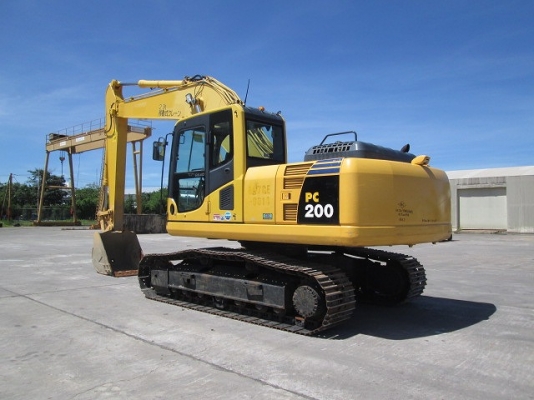 ขายรถขุดมือสองรุ่น PC200-8N1 มือสองนำเข้าจากญี่ปุ่นแท้ สภาพสวยพร้อมใช้งาน