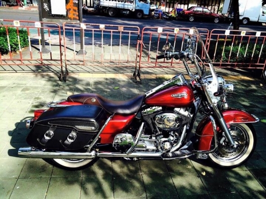 ขายครับ harley davidson roadking classic  2004 สรรพสามิตร 470,000-฿ (087-098-9599)ฮัดครับ