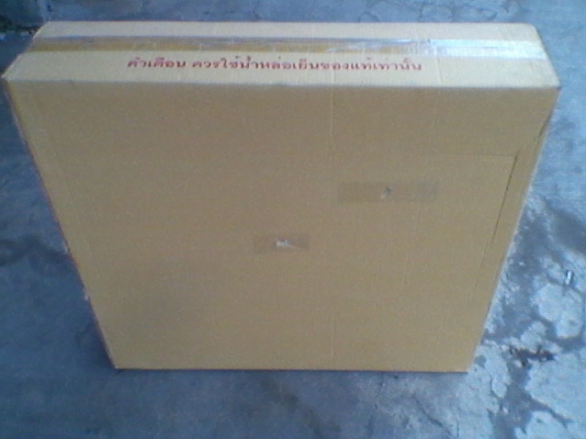 หม้อน้ำรถตู้คอมมูเตอร์ ตัวเบนซิน2.7 ของใหม่อลูมิเนียมทั้งใบ 3000บาทอยู่ดอนเมืองTEL0890671028 ID line arnat1028