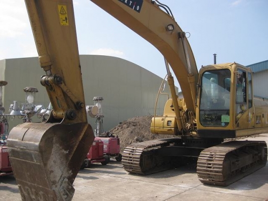 ขายรถขุด CATERPILLAR 320C มือสองนำเข้าจากญี่ปุ่นแท้ สภาพพร้อมใช้งาน รถเก่าจากญี่ปุ่น