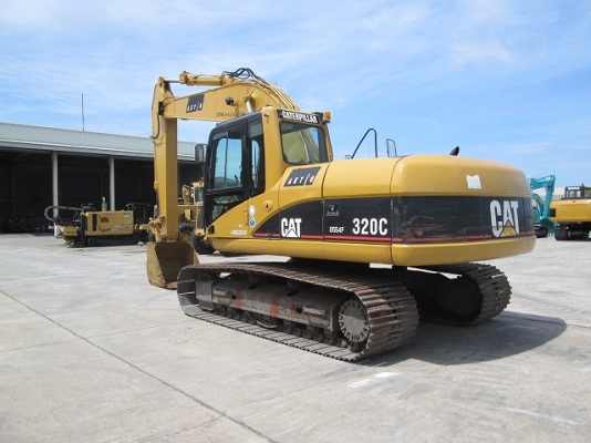 ขายรถขุด CATERPILLAR 320C มือสองนำเข้าจากญี่ปุ่นแท้ รถมือสองเก่าจากญี่ปุ่น
