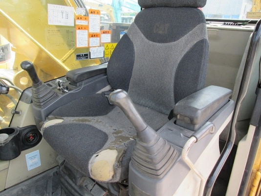 ขายรถขุด CATERPILLAR 320C มือสองนำเข้าจากญี่ปุ่นแท้ รถมือสองเก่าจากญี่ปุ่น