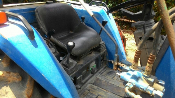 ขายรถไถ ISEKI TA230F พร้อมดันหน้า