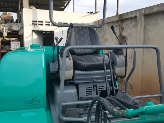 ขายแมกโคร..kOMUTSU.. PC.30-7R