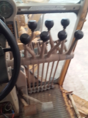 รถเกรด CAT 140H #2ZK02605 รถนำเข้าจากUSA มี Scarify สนใจติดต่อ ใหม่ 061-4194022