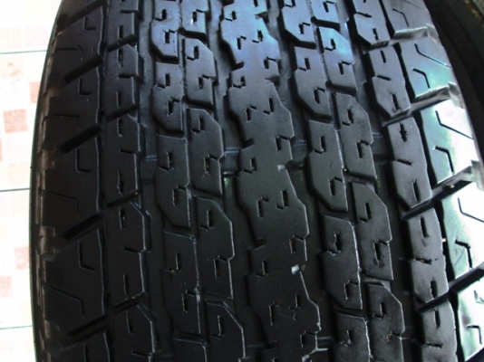 ขายยาง BRIDGESTONE DUELER 840 255-65-17 ปี13 ยางสดๆ (1ชุด)