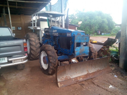 รถไถฟอร์ด รุ่น 6640 -2เพา สภาพดีพร้อมลุ่ยงาน เล่มทะเบียนพร้อมโอน รถไถฟอร์ด รุ่น 6640 -2เพา สภาพดีพร้อมลุ่ยงาน เล่มทะเบียนพร้อมโอน
