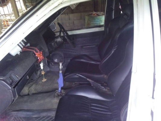 ขายด่วน รถเก๋ง NISSAN  ตามสภาพ มีเล่ม สนใจโทร 089-3818694  ดวงนภา