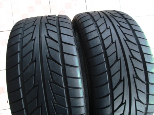 ขายยาง NITTO NT555 245-35-19 ดอกท่วม (1คู่)