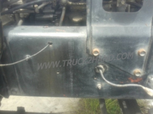 รถบรรทุก 10 ล้อ พื้นเรียบ ISUZU 175 แรงม้า 6 สูบ พวงมาลัยพาวเว่อร์