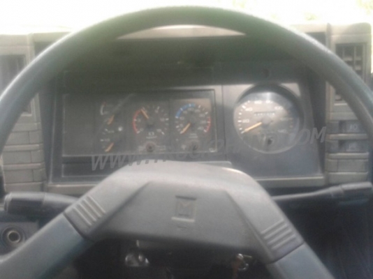 รถบรรทุก 10 ล้อ พื้นเรียบ ISUZU 175 แรงม้า 6 สูบ พวงมาลัยพาวเว่อร์