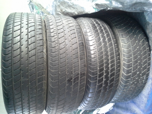 ยาง Dunlop 185 60 15 ปี3912