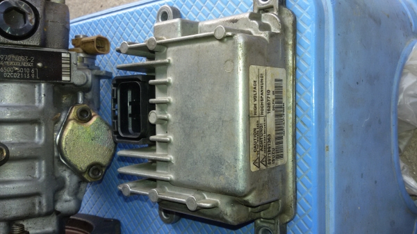 ขายปั๊มโซล่าพร้อมกล่องควบคุมของอีซูซุ ขายปั๊มโซล่าพร้อมกล่องควบคุมของอีซูซุ