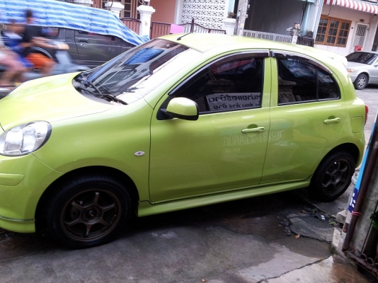 ขาย NISSUN MARCH ปี 2011 AUTO มือเดียว สวยๆ ขาย NISSUN MARCH ปี 2011 AUTO มือเดียว สวยๆ