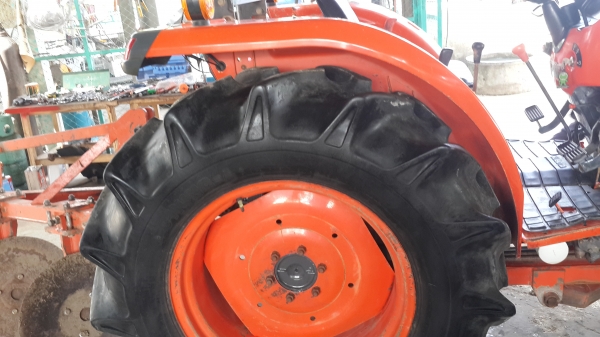 ขาย47 ตัว  และ  ดันหน้า  325000 ครับ