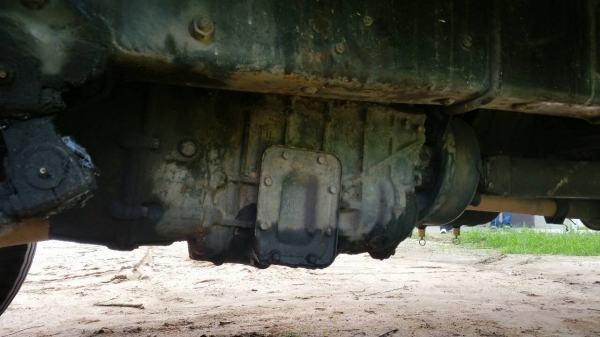 รถอีซูซุ 10 ล้อ หลังถนน FVM  195 แรงม้า. ปี 37   สนใจติดต่อ  081 - 6079515