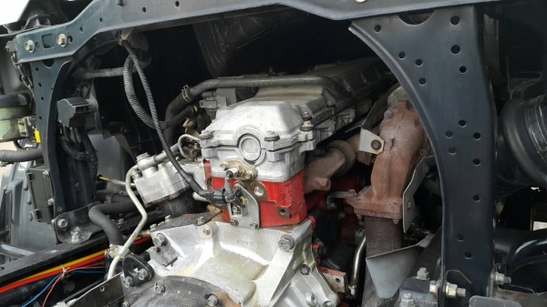 ขายด่วนสิบล้อหัวคัสซีสองเพลาสภาพสวยพร้อมใช้ แต่งโฉม500