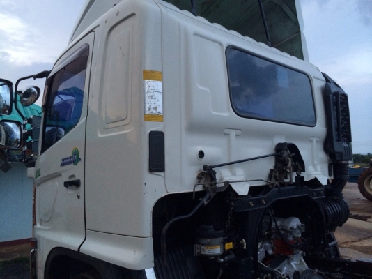 ขายด่วนสิบล้อหัวคัสซีสองเพลาสภาพสวยพร้อมใช้ แต่งโฉม500