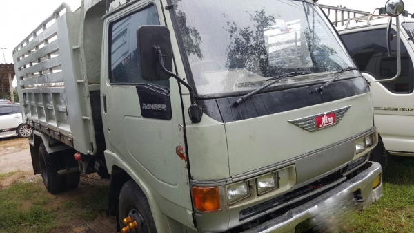 รถฮีโน่ 6 ล้อดั้ม FC2W  120 แรงม้า. ปี 37    สนใจติดต่อ  081 - 6079515