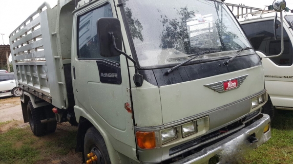 รถฮีโน่ 6 ล้อดั้ม FC2W  120 แรงม้า. ปี 37    สนใจติดต่อ  081 - 6079515