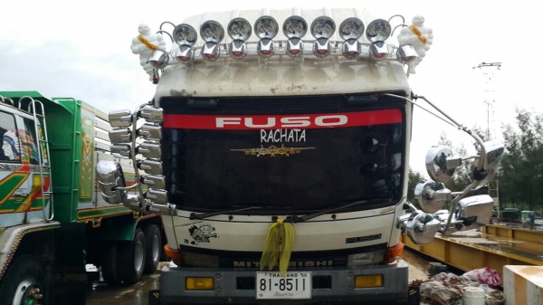 ขายด่วนหลงยูโรวัน ดั้มสามมิตรสองเพลากะบะต่อได้ไม่นาน เดิมเป็นรถล่องแล้วมาต่อดั้ม ช่วงล่างสวยไม่ช้ำ