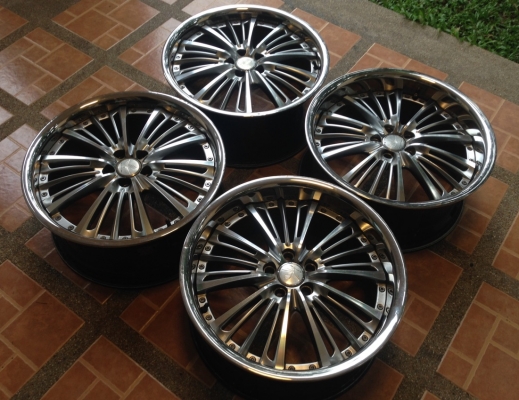 ล้อ18 แนวVIP 5/100 กว้าง 8นิ้ว ET+42 ล้อ18 แนวVIP 5/100 กว้าง 8นิ้ว ET+42