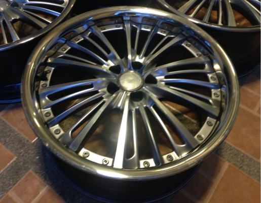 ล้อ18 แนวVIP 5/100 กว้าง 8นิ้ว ET+42 ล้อ18 แนวVIP 5/100 กว้าง 8นิ้ว ET+42