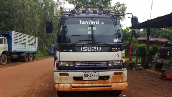 ขาย 10 ล้อดั้ม ISUZU มีระบบลำโพงลากพ่วง เครื่อง 270 แรงม้า เกียร์ Easton ช่วงล่างดี คัสซีสวยตลอดเส้น ยางเต็ม ทะเบียนพร้อมโอนครับ ขาย 10 ล้อดั้ม ISUZU มีระบบลำโพงลากพ่วง เครื่อง 270 แรงม้า เกียร์ Easton ช่วงล่างดี คัสซีสวยตลอดเส้น ยางเต็ม ทะเบียนพร้อมโอนครับ