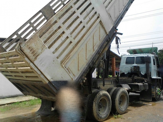 รถอีซูซุ 10 ล้อดั้ม FXZ  240 แรงม้า. ปี 38 (  นางฟ้าแท้. )     สนใจติดต่อ  081 - 6079515