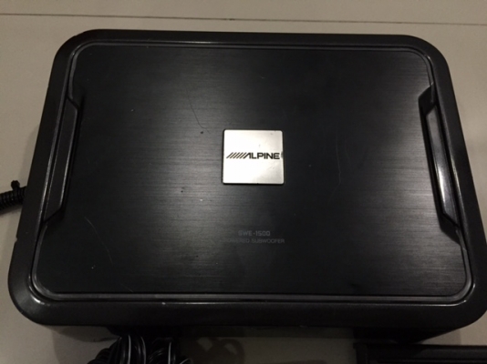 ขายตู้ Sub Alpine SWE-1500 สภาพสวย หายาก รีโมทครบ