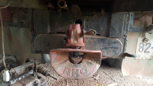 ขาย 10 ล้อ หัวยาวเรียล 2 เพลา มีระบบลำโพงลากพ่วง เครื่อง PD6 260 แรงม้า คัสซีสวยตลอดเส้น ช่วงล่าง ZM สโลว์ HINO เบรคทิฟฟี่ พวงมาลัยพาวเวอร์ ยางเต็ม ทะเบียนเต็มพร้อมโอน