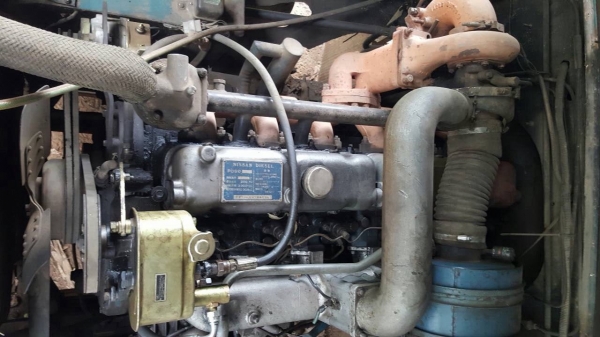 ขาย 10 ล้อ หัวยาวเรียล 2 เพลา มีระบบลำโพงลากพ่วง เครื่อง PD6 260 แรงม้า คัสซีสวยตลอดเส้น ช่วงล่าง ZM สโลว์ HINO เบรคทิฟฟี่ พวงมาลัยพาวเวอร์ ยางเต็ม ทะเบียนเต็มพร้อมโอน