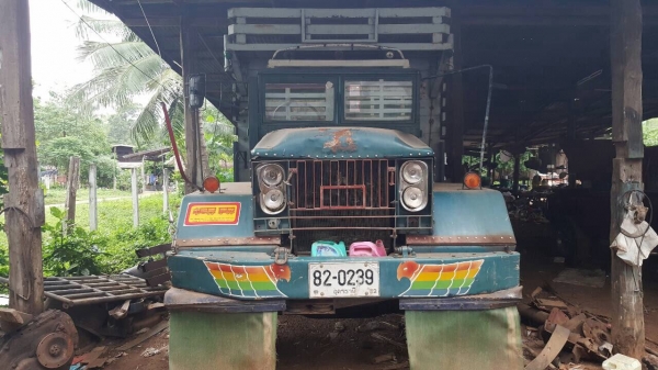 ขาย 10 ล้อ หัวยาวเรียล 2 เพลา มีระบบลำโพงลากพ่วง เครื่อง PD6 260 แรงม้า คัสซีสวยตลอดเส้น ช่วงล่าง ZM สโลว์ HINO เบรคทิฟฟี่ พวงมาลัยพาวเวอร์ ยางเต็ม ทะเบียนเต็มพร้อมโอน