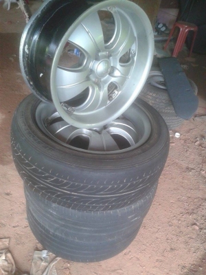 ขายแม็ก 17 5รู 114 ราคา 3000