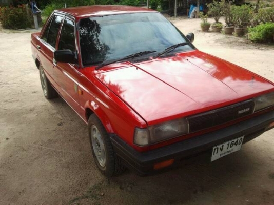 ขายรถเก๋งนิสสันถูกๆครับ