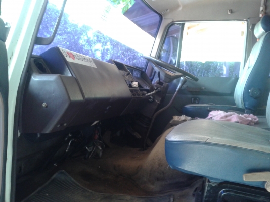 HINO F17 ท้ายลาด