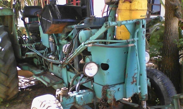 **105,000 บ.ต่อรอง/// รถไถ1เพลา JOHN DEERE-1640 62แรง **ขาย JOHN DEERE 1640 รถไถ1เพลา จอนห์เดียร์ ตามสภาพราคาถูกๆ FARM TRACTOR JOHN DEERE 1640 เครื่องเดิม เกียร์เดิม เครื่องยนต์ดีเซล-4สูบ 62แรง เครื่องดี ปั้มดี สตาร์ทง่าย เสียงยังนิ่มดีครับ เกียร์ดี ยังใช **105,000 บ.ต่อรอง/// รถไถ1เพลา JOHN DEERE-1640 62แรง **ขาย JOHN DEERE 1640 รถไถ1เพลา จอนห์เดียร์ ตามสภาพราคาถูกๆ FARM TRACTOR JOHN DEERE 1640 เครื่องเดิม เกียร์เดิม เครื่องยนต์ดีเซล-4สูบ 62แรง เครื่องดี ปั้มดี สตาร์ทง่าย เสียงยังนิ่มดีครับ เกียร์ดี ยังใช