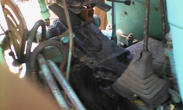 **105,000 บ.ต่อรอง/// รถไถ1เพลา JOHN DEERE-1640 62แรง **ขาย JOHN DEERE 1640 รถไถ1เพลา จอนห์เดียร์ ตามสภาพราคาถูกๆ FARM TRACTOR JOHN DEERE 1640 เครื่องเดิม เกียร์เดิม เครื่องยนต์ดีเซล-4สูบ 62แรง เครื่องดี ปั้มดี สตาร์ทง่าย เสียงยังนิ่มดีครับ เกียร์ดี ยังใช **105,000 บ.ต่อรอง/// รถไถ1เพลา JOHN DEERE-1640 62แรง **ขาย JOHN DEERE 1640 รถไถ1เพลา จอนห์เดียร์ ตามสภาพราคาถูกๆ FARM TRACTOR JOHN DEERE 1640 เครื่องเดิม เกียร์เดิม เครื่องยนต์ดีเซล-4สูบ 62แรง เครื่องดี ปั้มดี สตาร์ทง่าย เสียงยังนิ่มดีครับ เกียร์ดี ยังใช