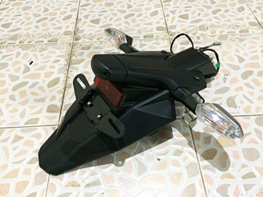 ครอบเบาะ.er6n(ermax)-ท่อเดิมer2013-ท่อแต่งer(IXIL)-ท้ายเดิมer2013-โหลกหลังk1-2